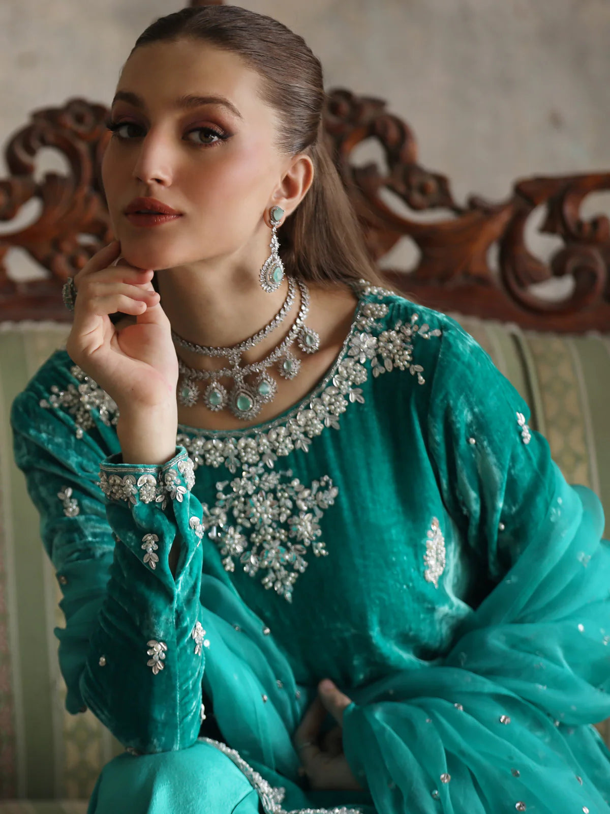 Zahoor Signature Velvet Alizay Saad