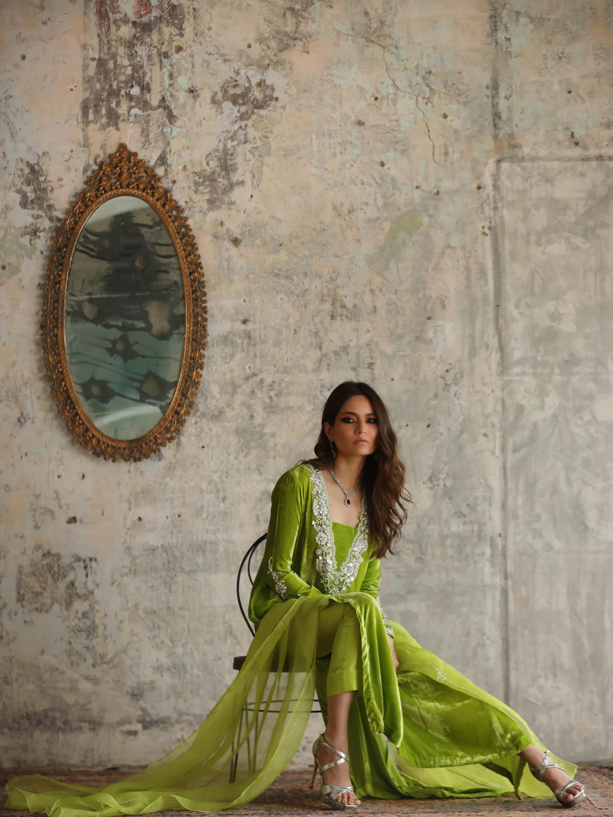 Irsa Parrot Green Signature Velvet Alizay Saad