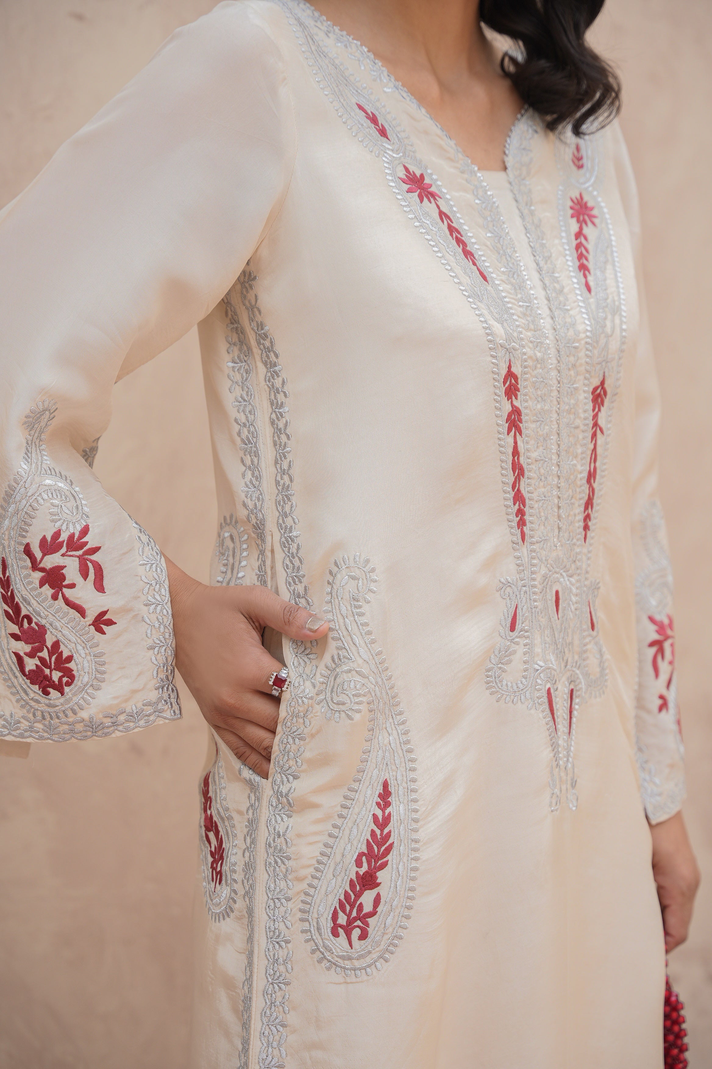 Serene White Kaftan Alizay Saad