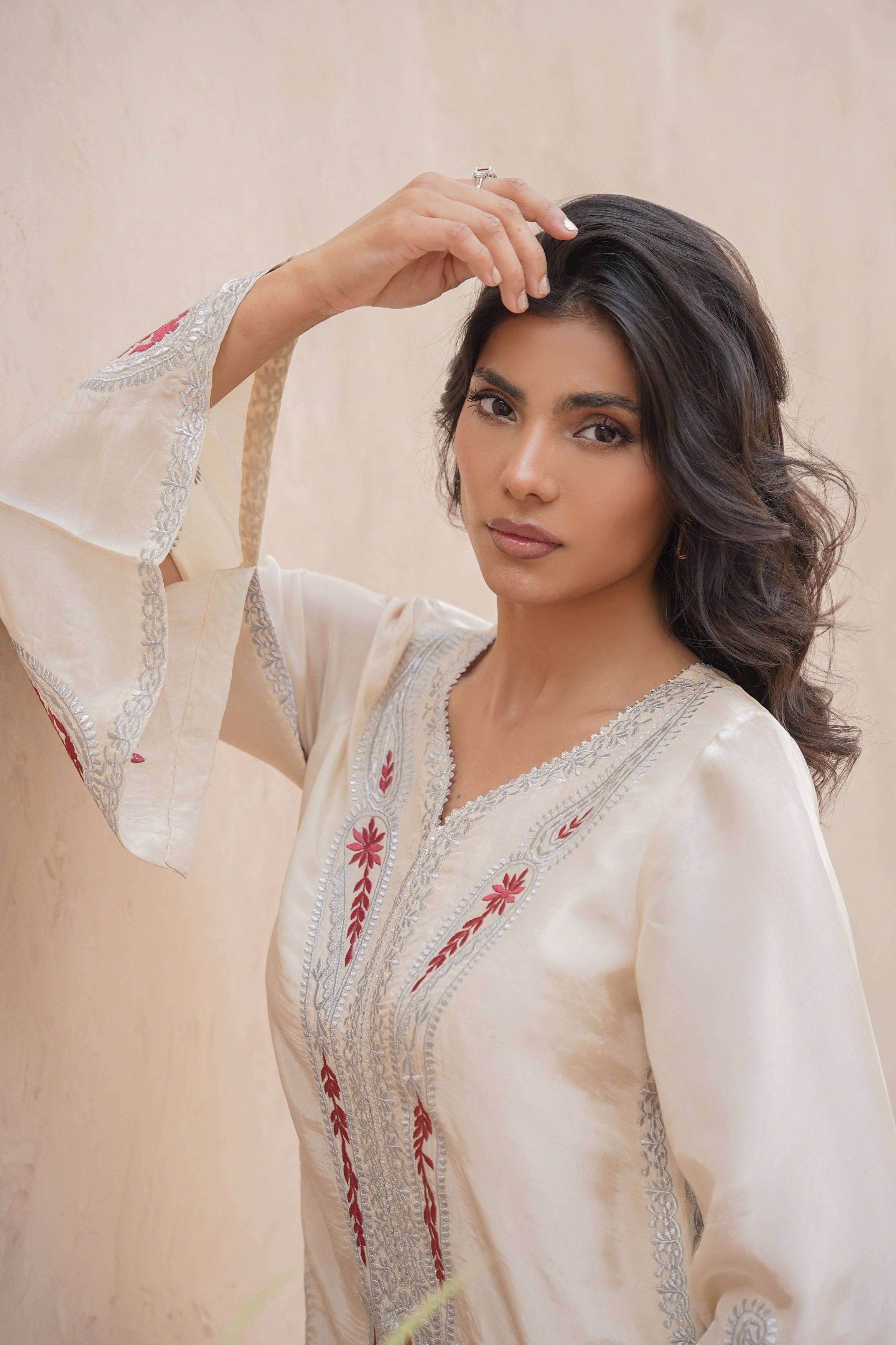 Serene White Kaftan Alizay Saad