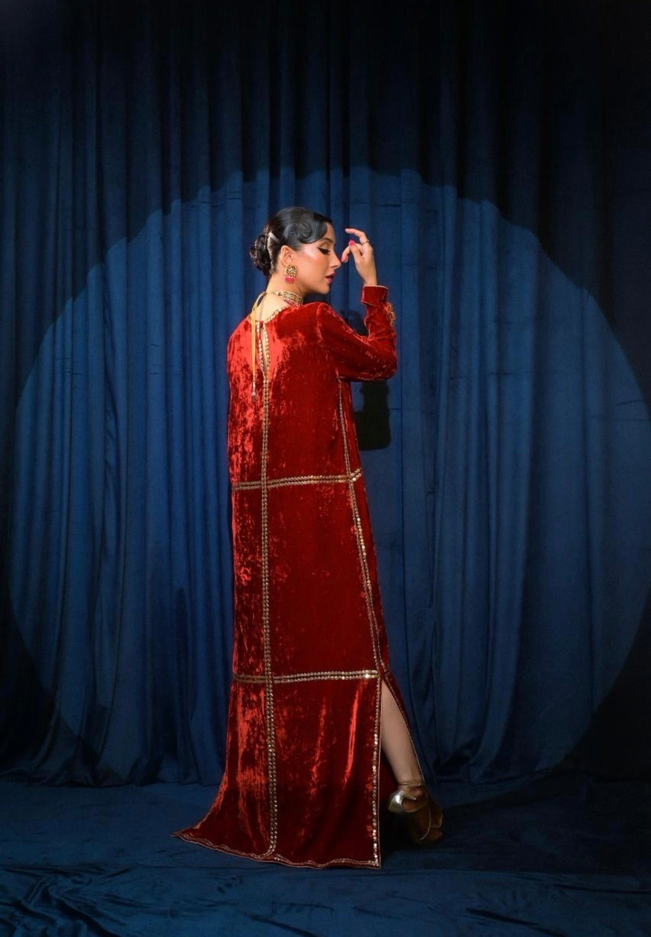 Zirway Signature festive Velvet Alizay Saad