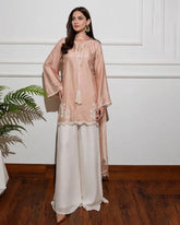 Peach Whisper — Eid Edition