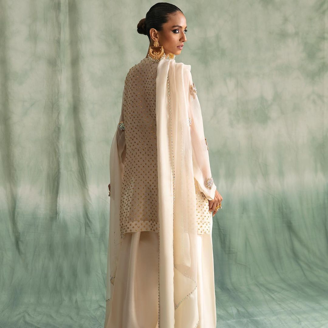 Pearls-Festive Edit'25 Alizay Saad