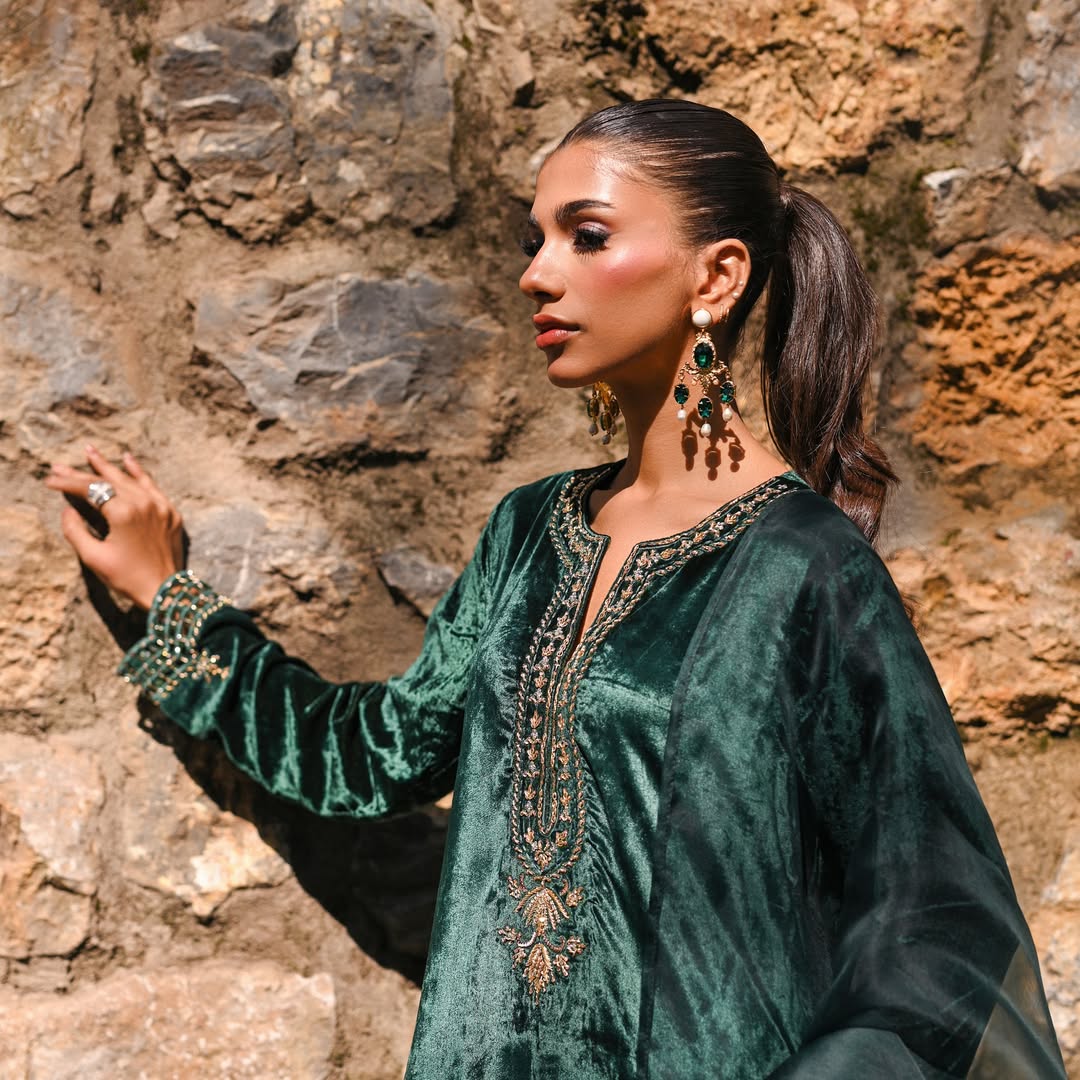 Zamurd-Signature festive Edit Alizay Saad