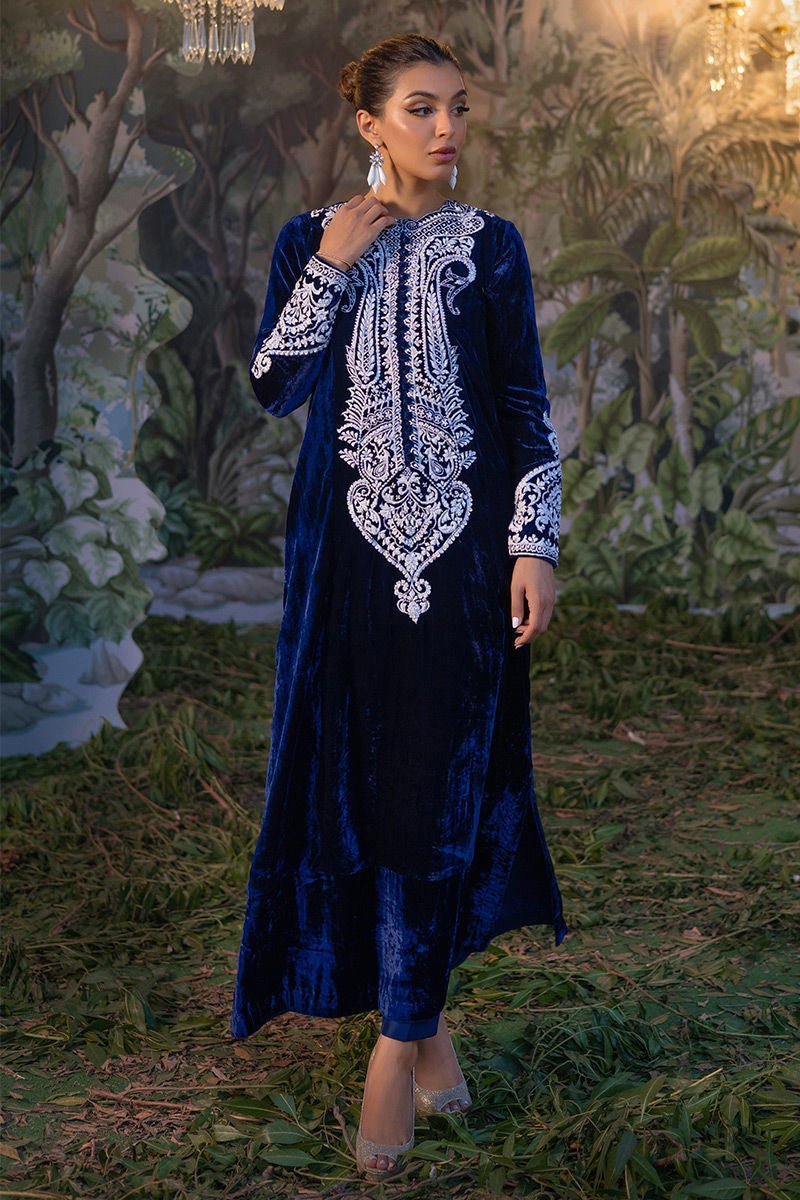 Izza Velvet Luxe Kaftan by Alizay Saad - Alizay Saad