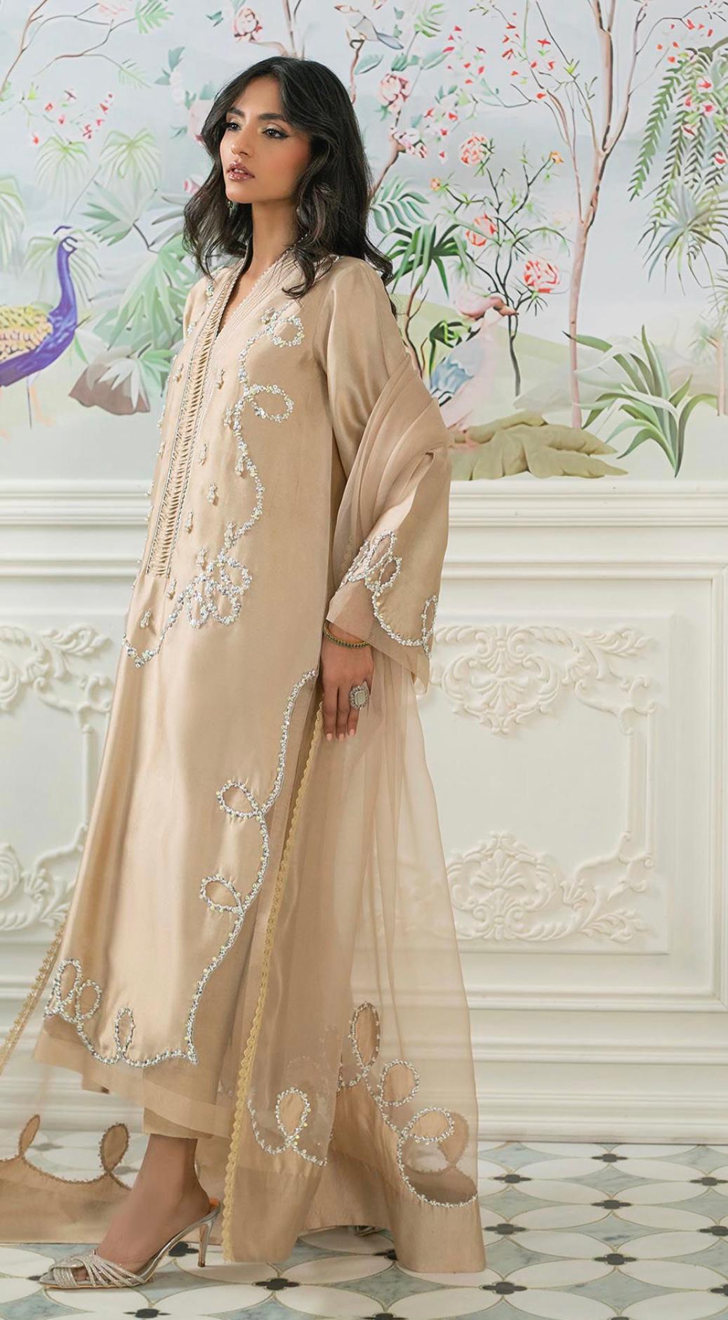 Sohani Beige Eid Series’25 by Alizay Saad - Alizay Saad
