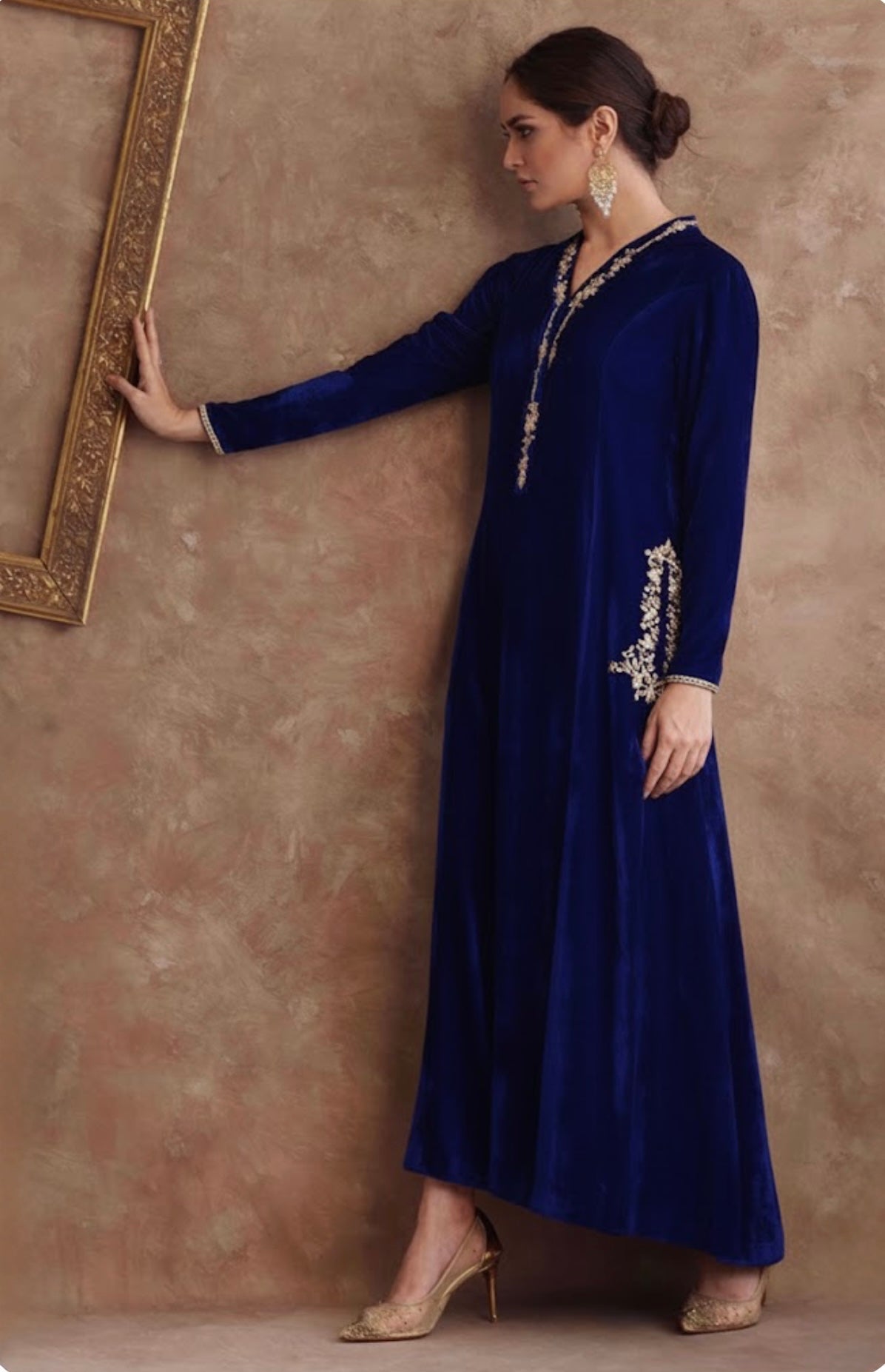 Eva Velvet Luxe Alizay Saad
