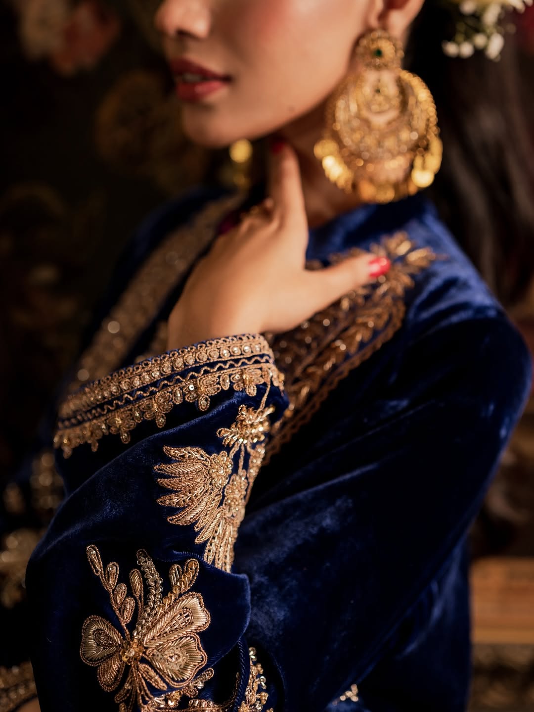 Airay Signature festive Velvet Alizay Saad