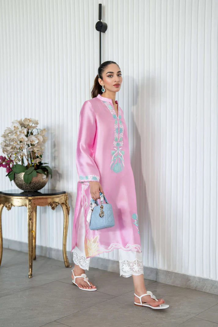 Heer by Alizay Saad Alizay Saad