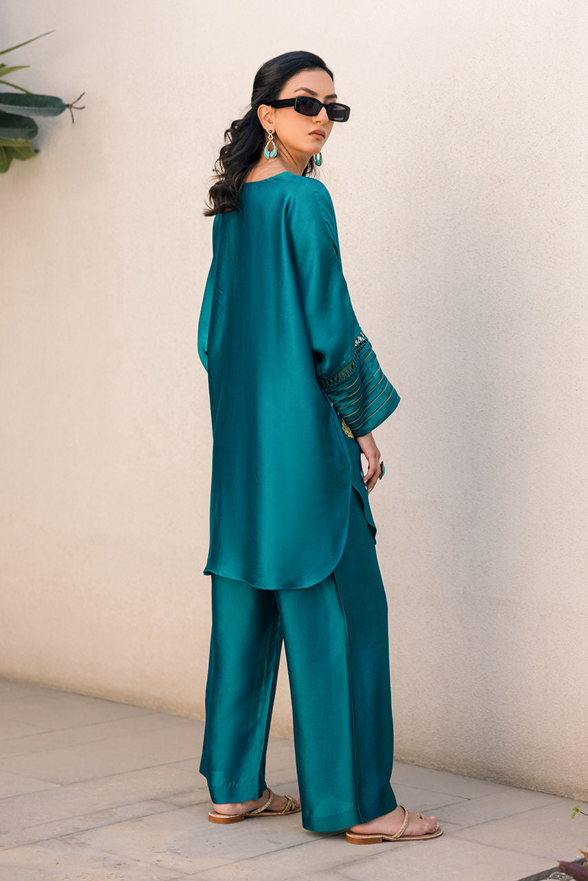 Zinc Flori Fusion by Alizay Saad Alizay Saad