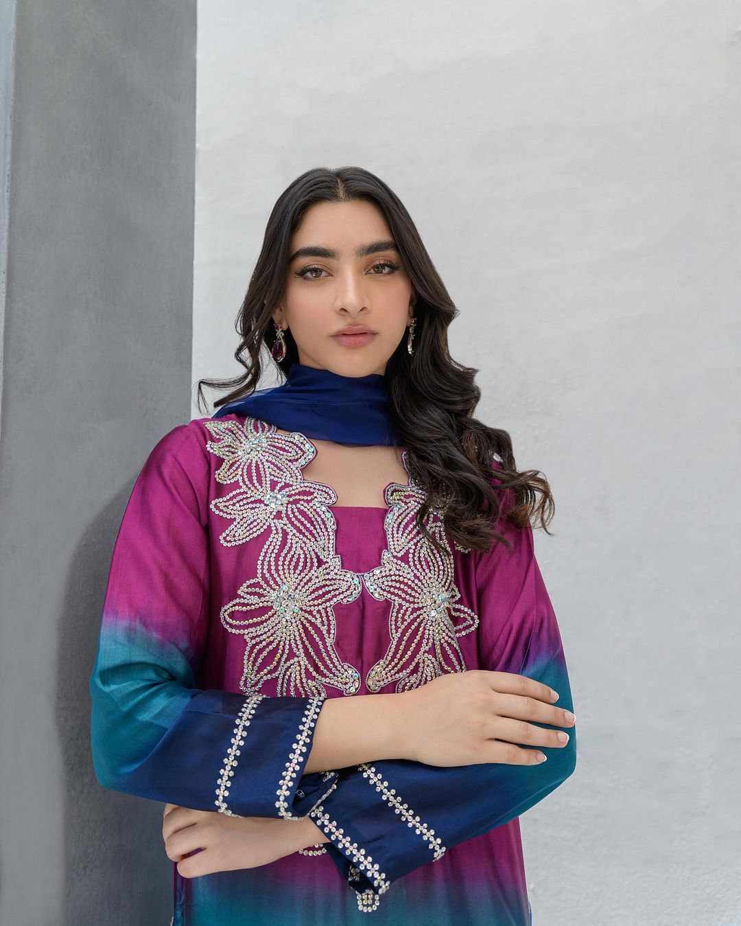 Ombre-Semi Formal' 25 Alizay Saad