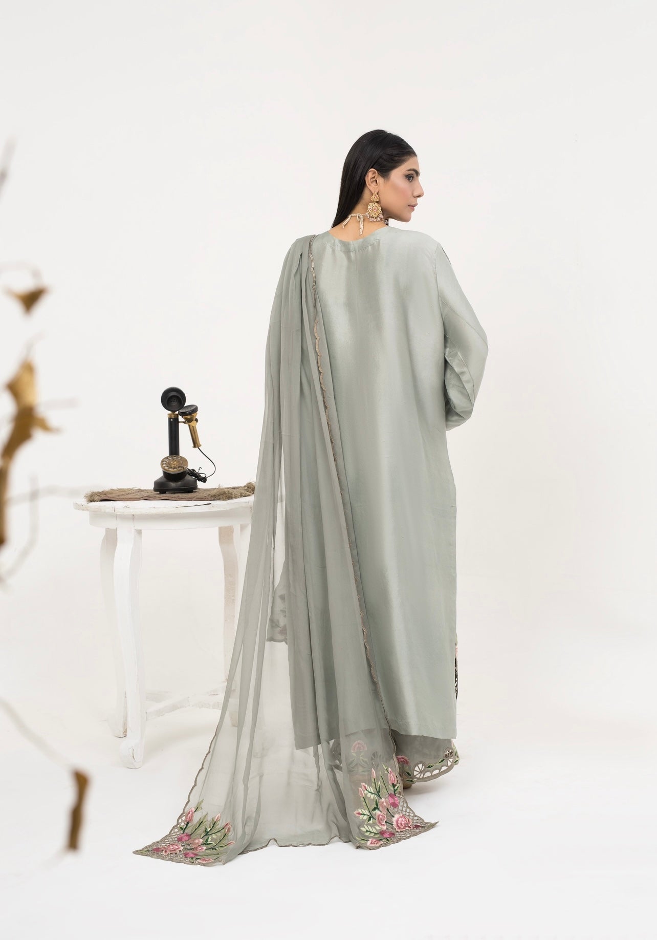 Roop - Semi Formal - Alizay Saad