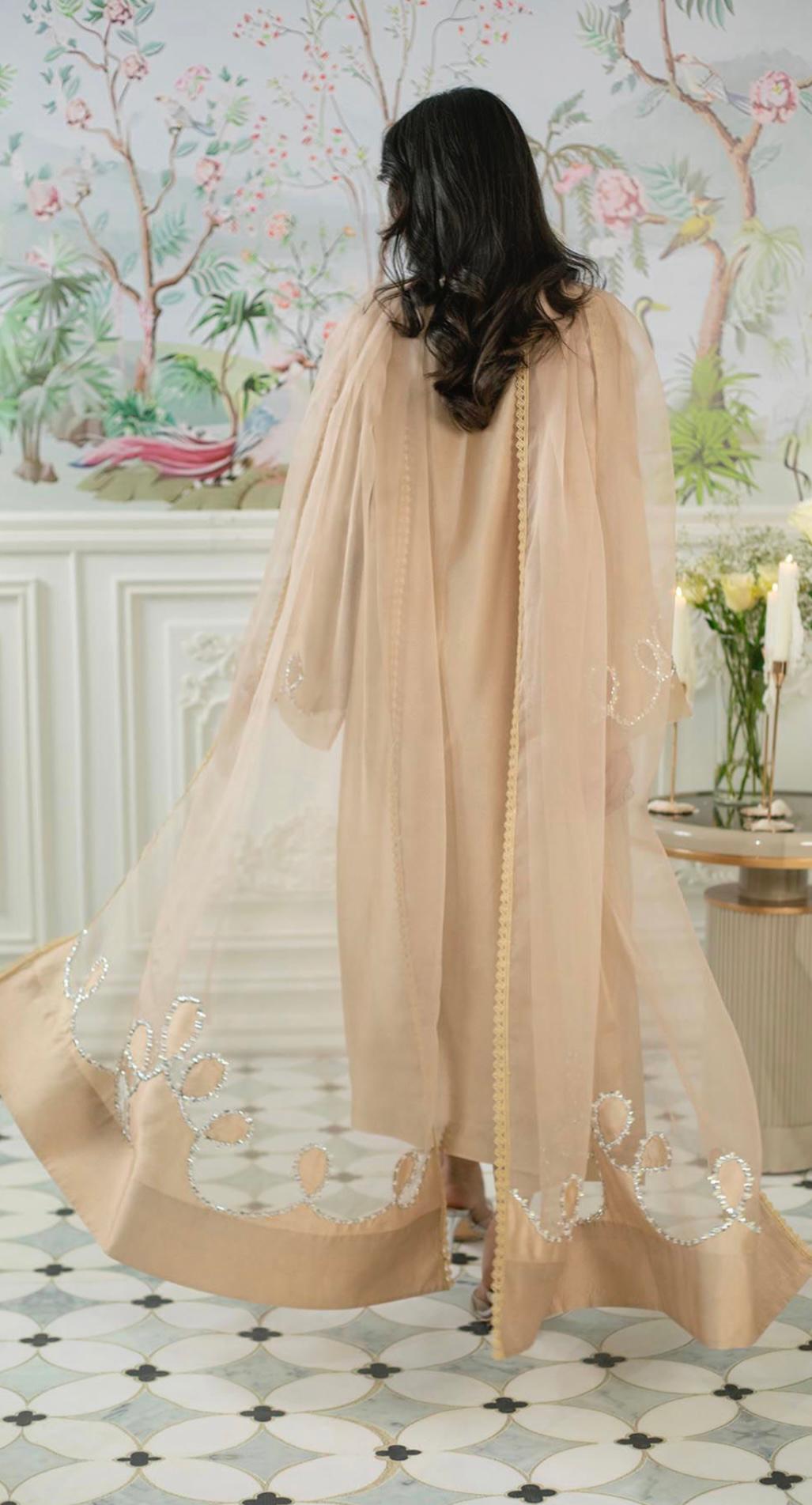 Sohani Beige Eid Series’25 by Alizay Saad - Alizay Saad